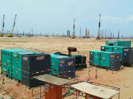 百色柴油发电机组干式空气滤清器的维护成本高吗？