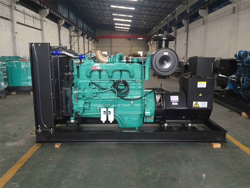 百色柴油发电机组过载运行时降低转速有哪些注意事项？