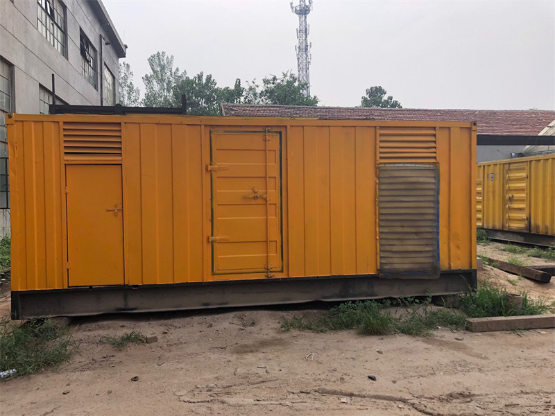 百色发电机出租进行负载测试时，电瓶电量不足的具体判断标准是什么？