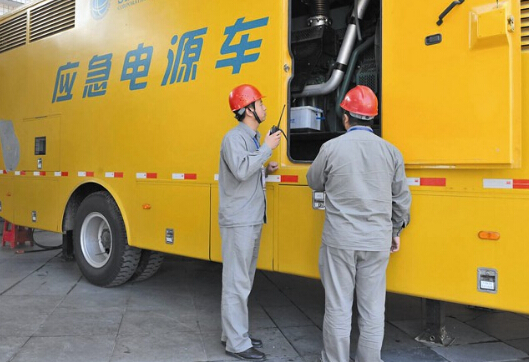 百色如何清理被灰尘覆盖的机油散热器？